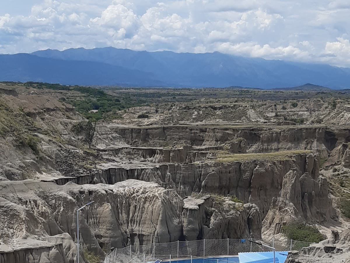 Travel Report — foto