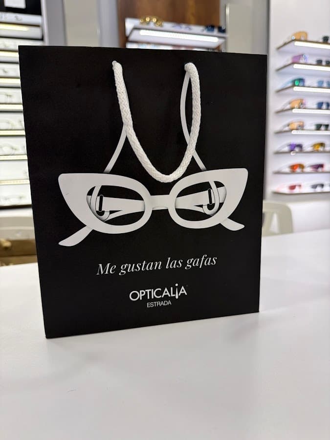 Opticalia Estrada Caribe Plaza