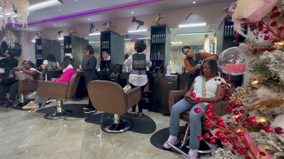 Sophia's Beauty Salon — foto