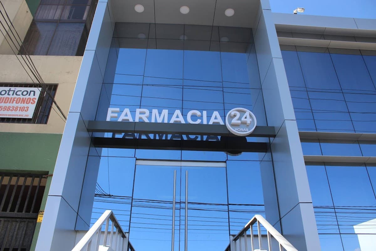 Farmacia Clinica Arequipa — foto