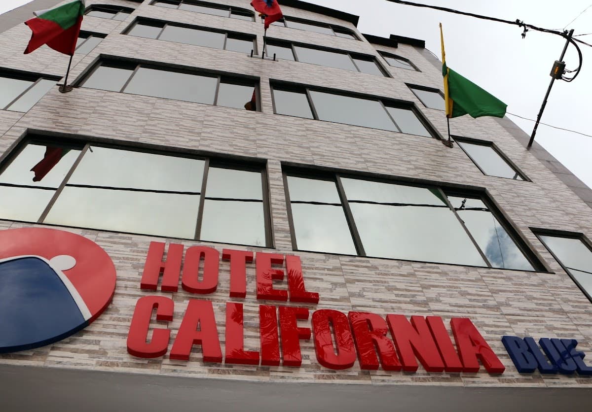 Hotel California Blue — foto