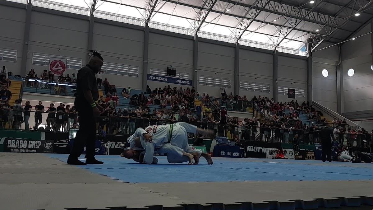 Ginásio Municipal Poliesportivo de Itapema — foto