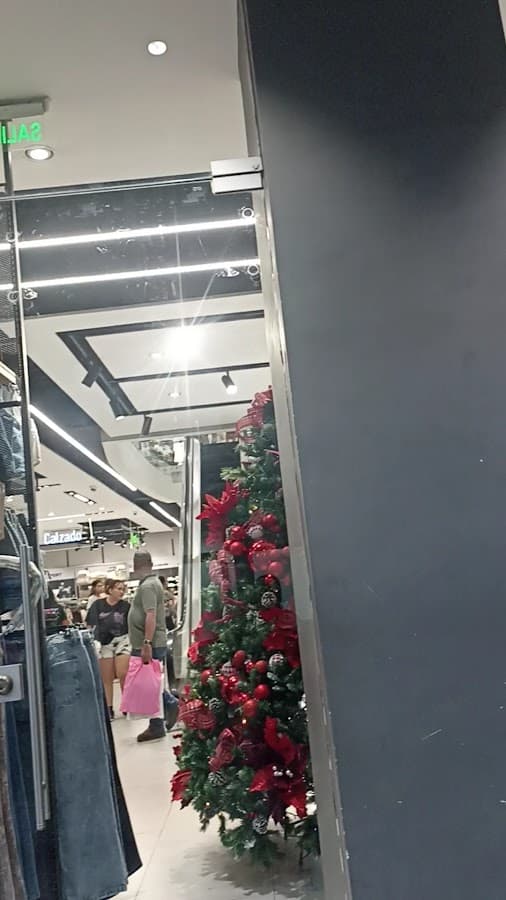 Metro Ventura — foto