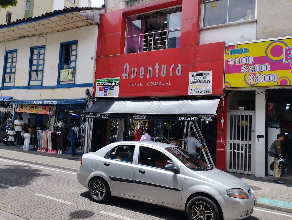 Pasaje Comercial Aventura