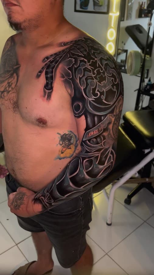 STUDIO DE TATTOO- YHIROS ART — foto