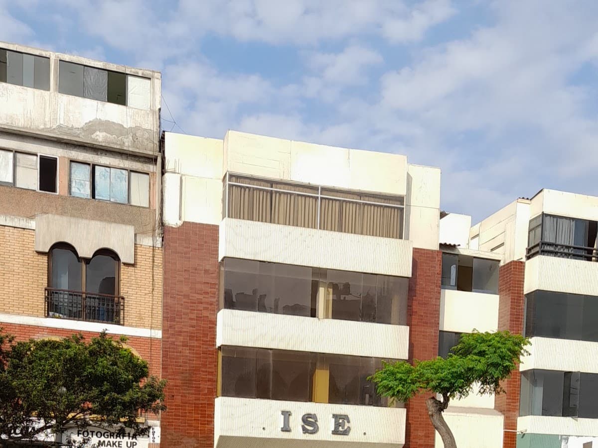 Instituto Superior Zegel - Sede Trujillo — foto