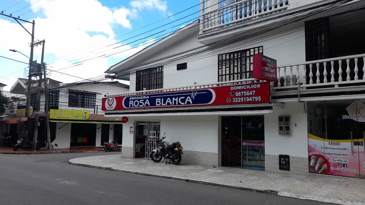 Drogueria Rosa Blanca — foto