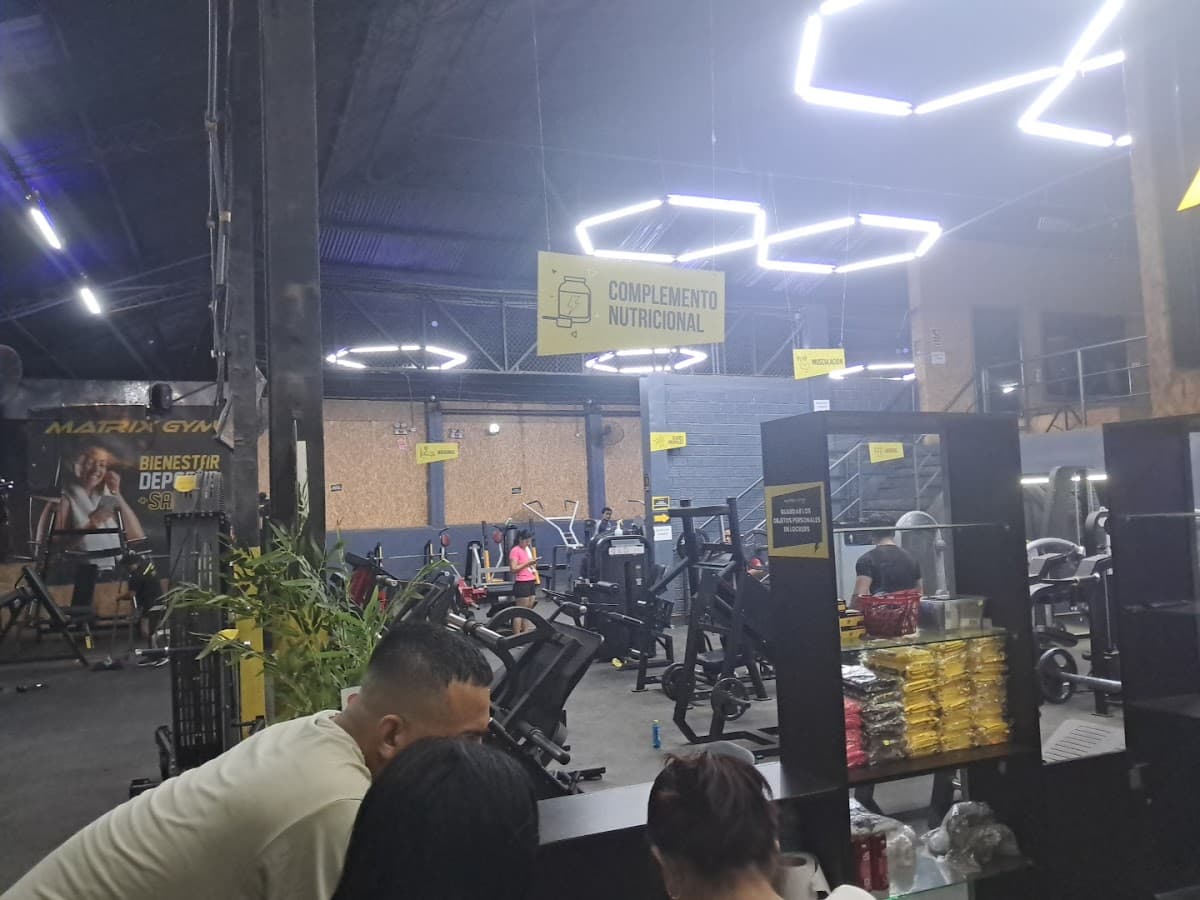 MATRIX GYM CLUB SEDE GOLD CENTENARIO — foto