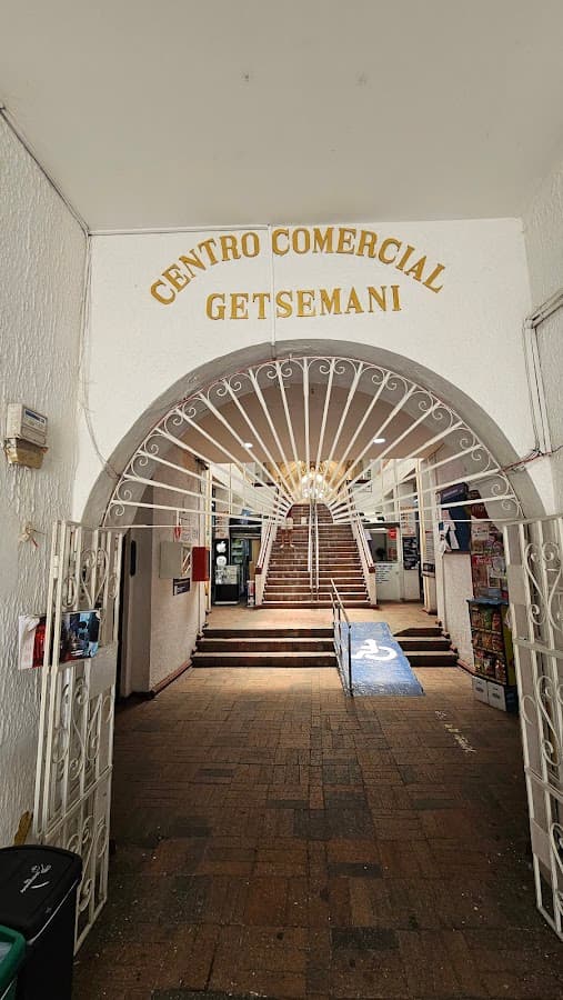 Centro Comercial y Empresarial Getsemaní