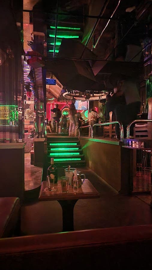 Discoteca Latitud 15.51 — foto