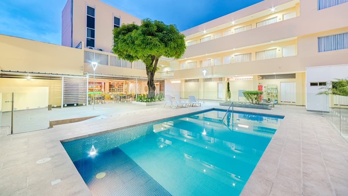 Hotel Arizona Suites