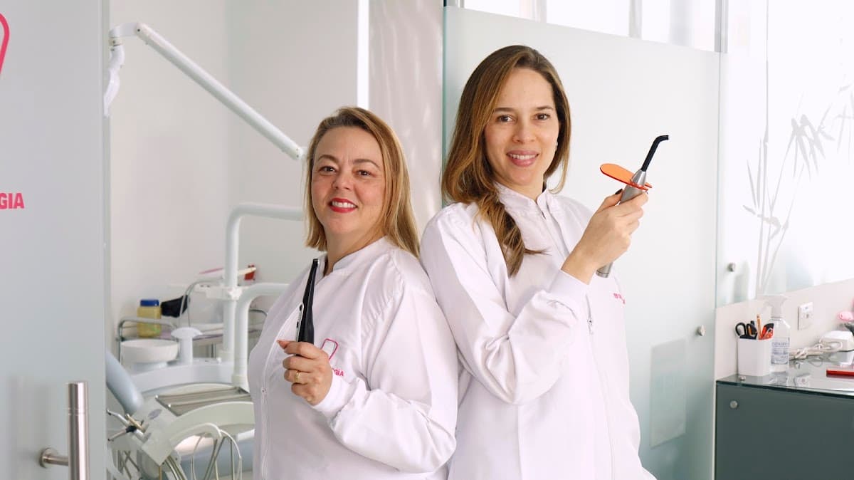 PB Odontología | Dra Laura Sanchez