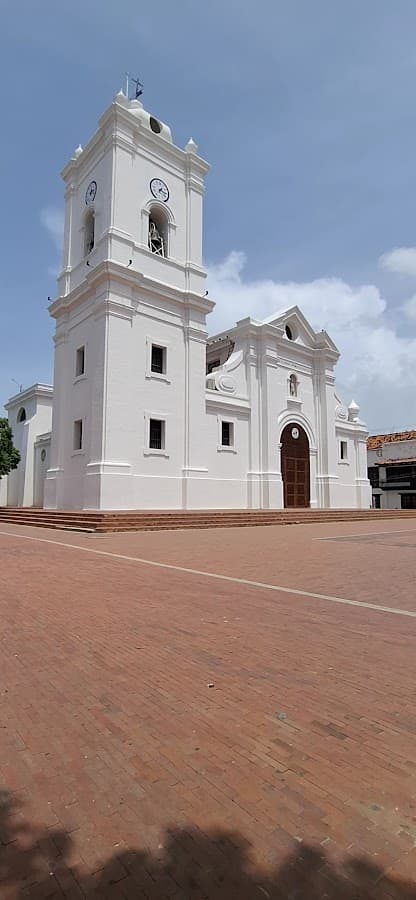 Plaza de la Basílica de Santa Marta — foto
