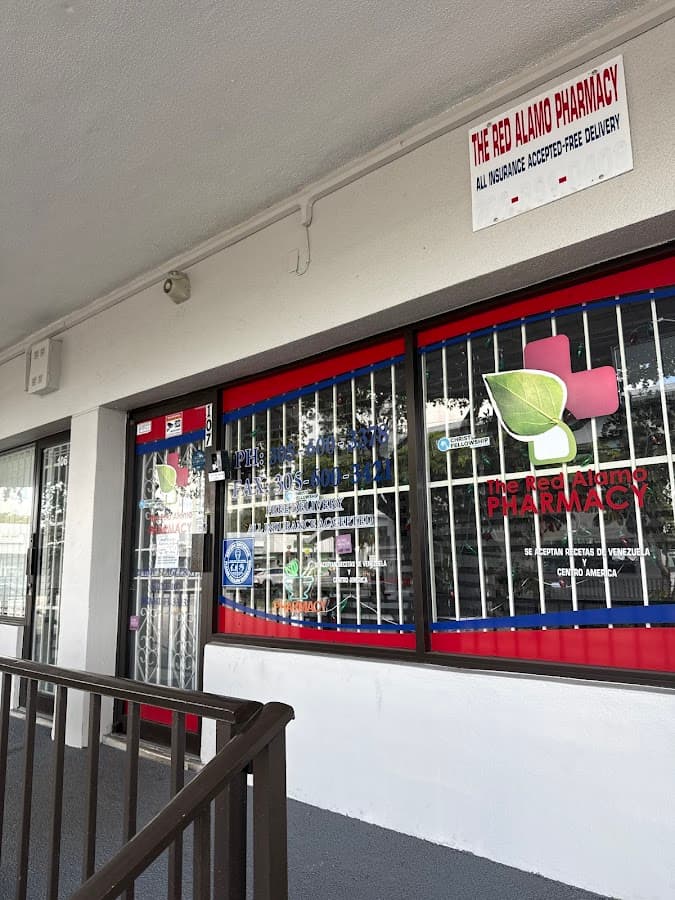 Farmacia Latina Alamo Pharmacy