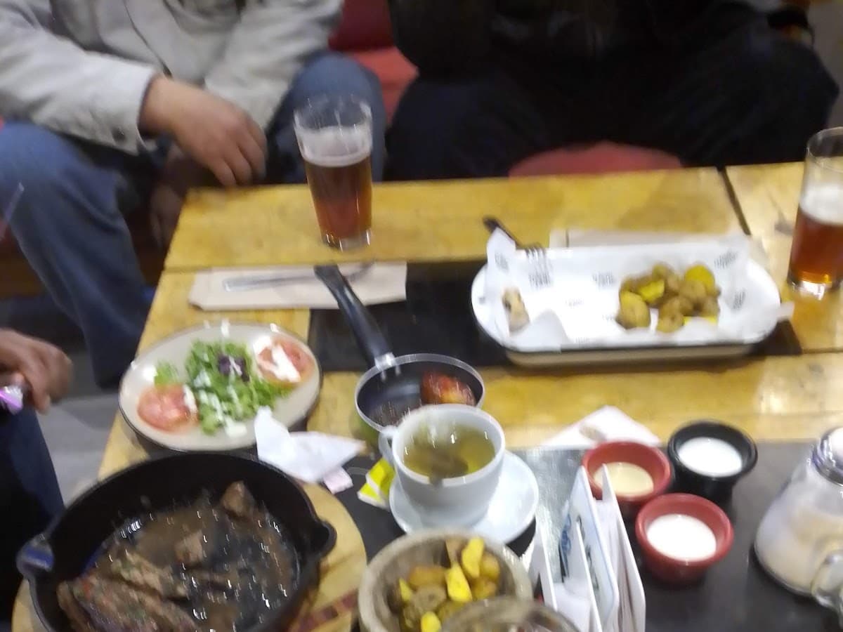 ViewHouse Resto bar — foto
