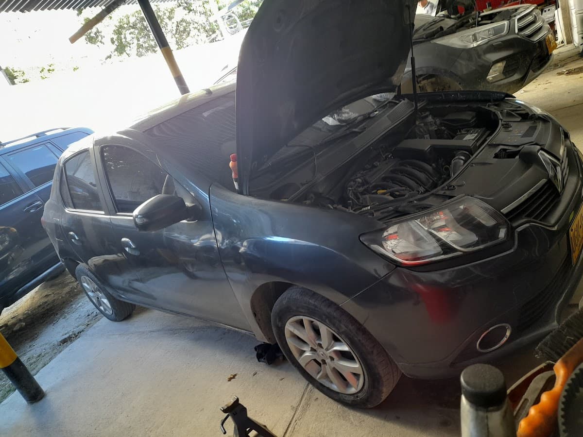 Taller de mecanica automotriz Super cars rk ING. RAUL