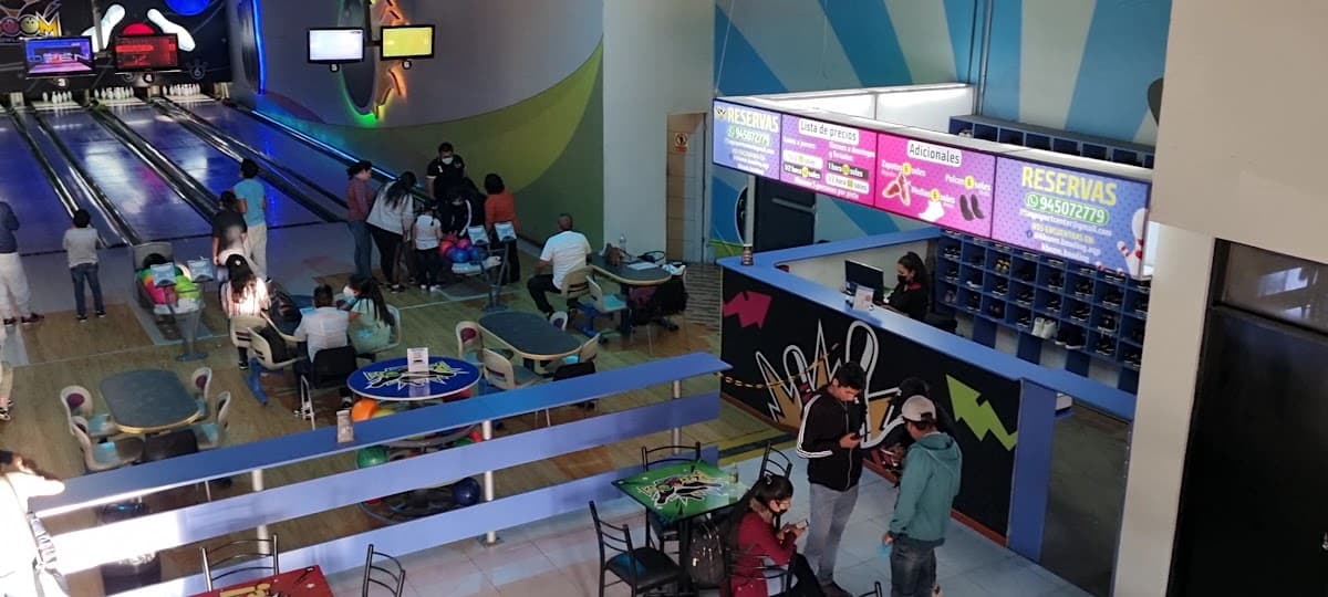 K-boom Bowling Arequipa — foto
