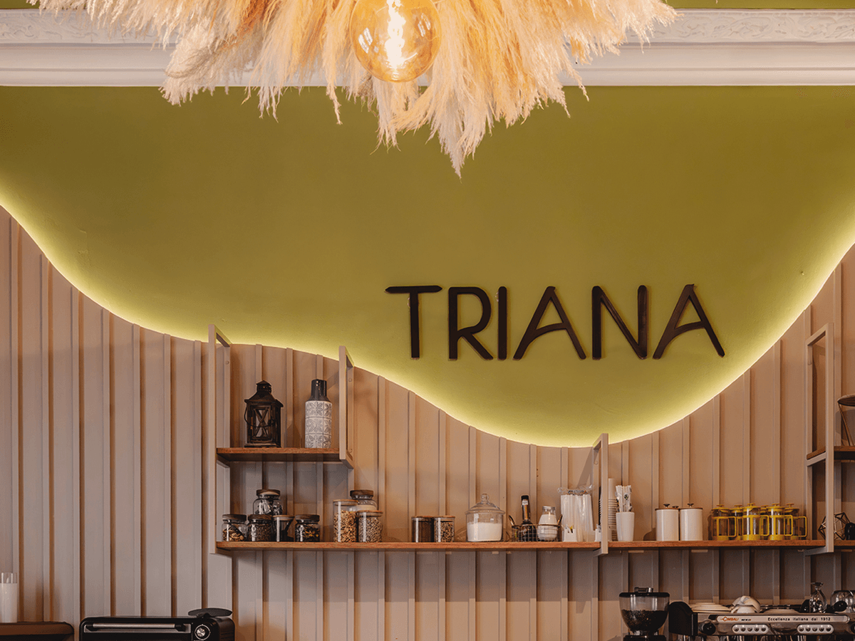 Triana Pastelería & Café