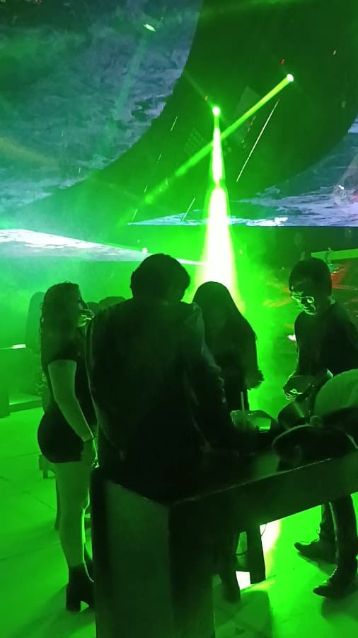 LIV Road Disco — foto