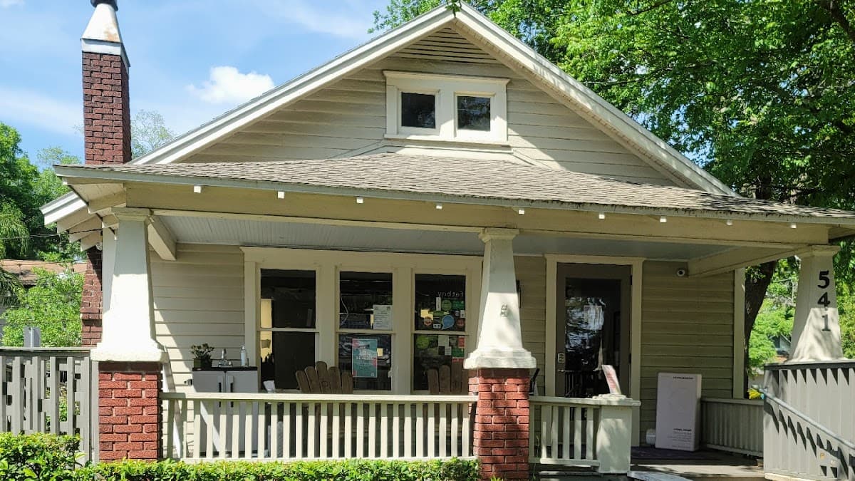 Mosaic Hair Studio & Blowout Bar — foto