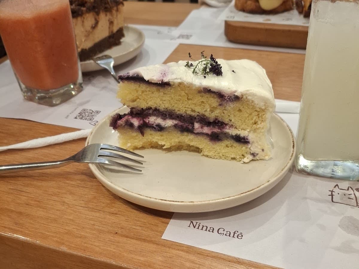 Nina Café — foto