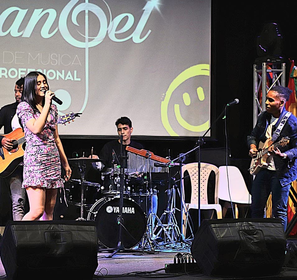 Academia de Música Arcángel