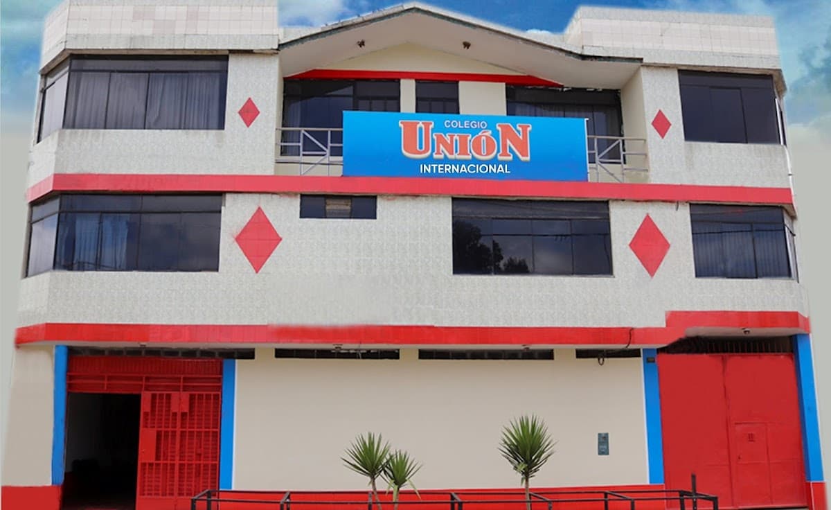 COLEGIO UNION INTERNACIONAL HUANCAYO