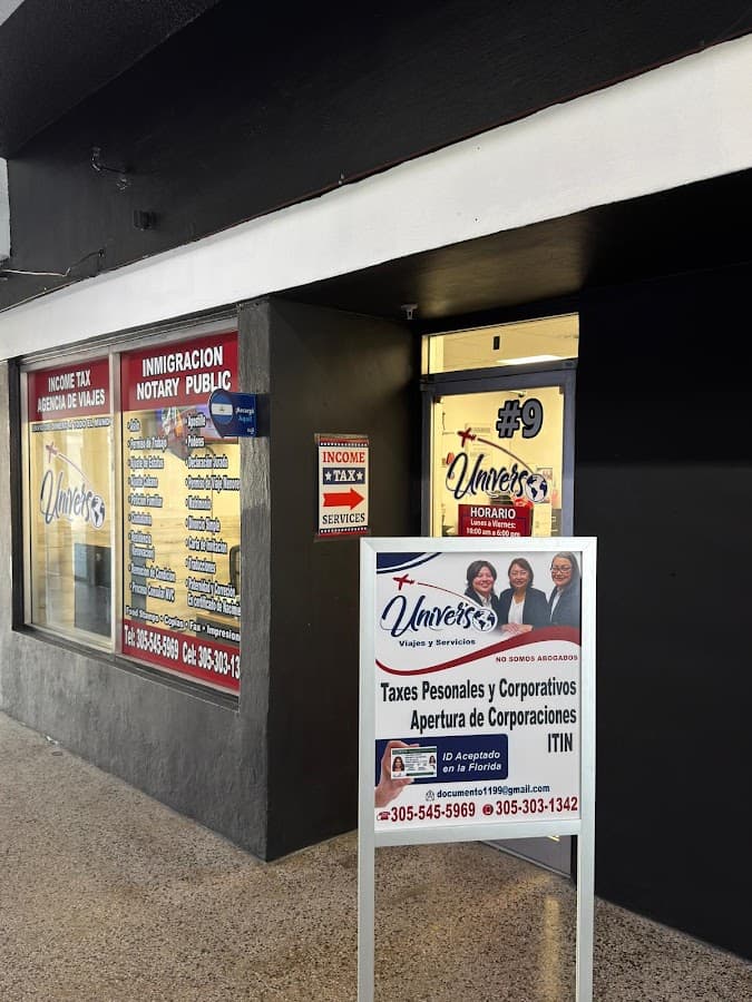 Universo, Viajes Y Servicios — foto