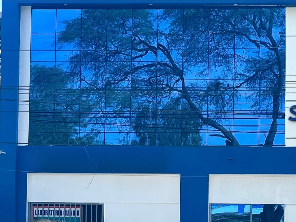 Clínica Santa Fe - Piura