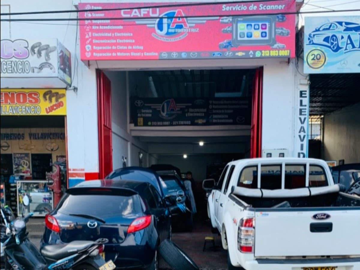 JL TECNOLOGÍA AUTOMOTRIZ — foto