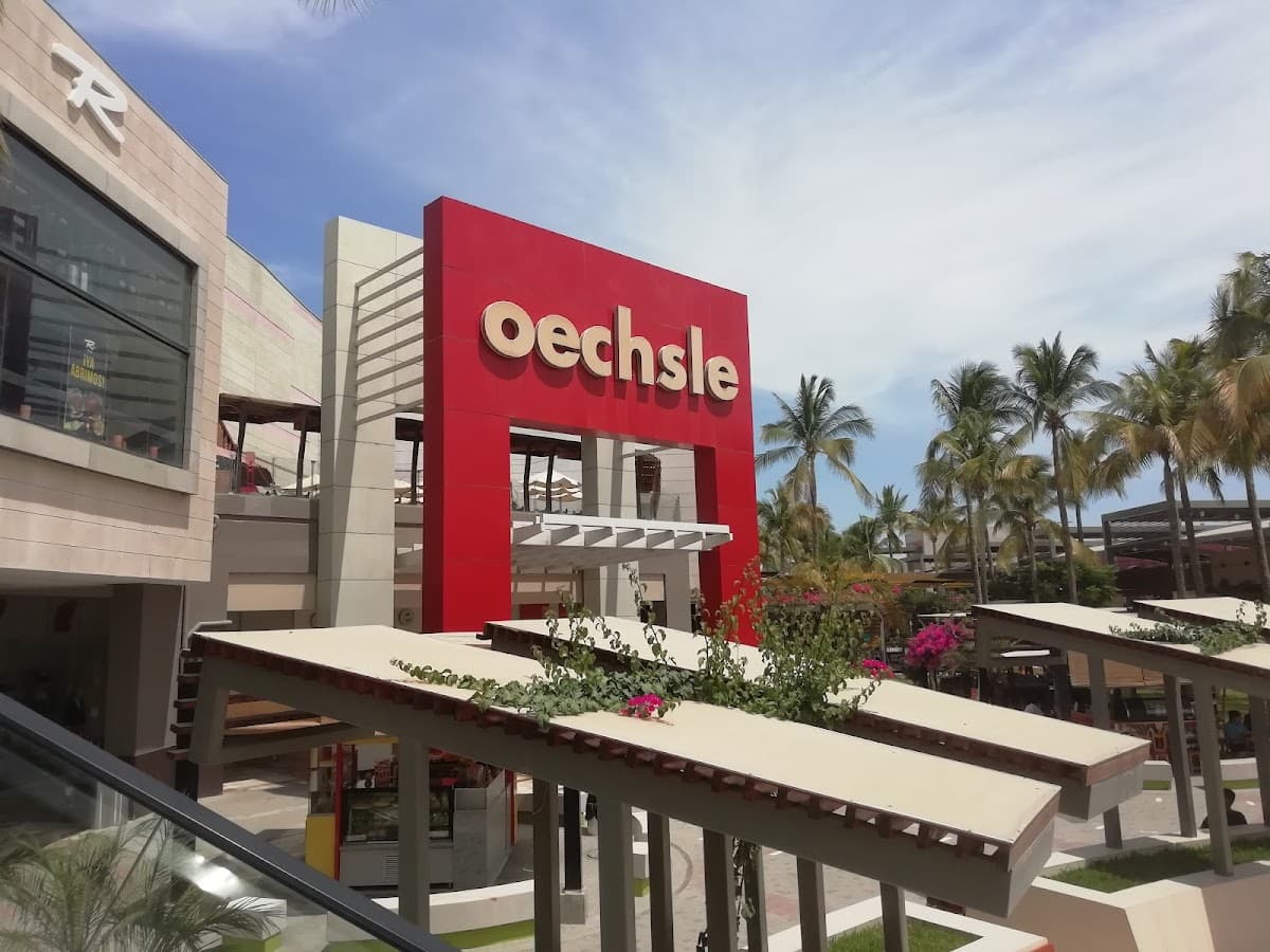 Oechsle Real Plaza Piura — foto