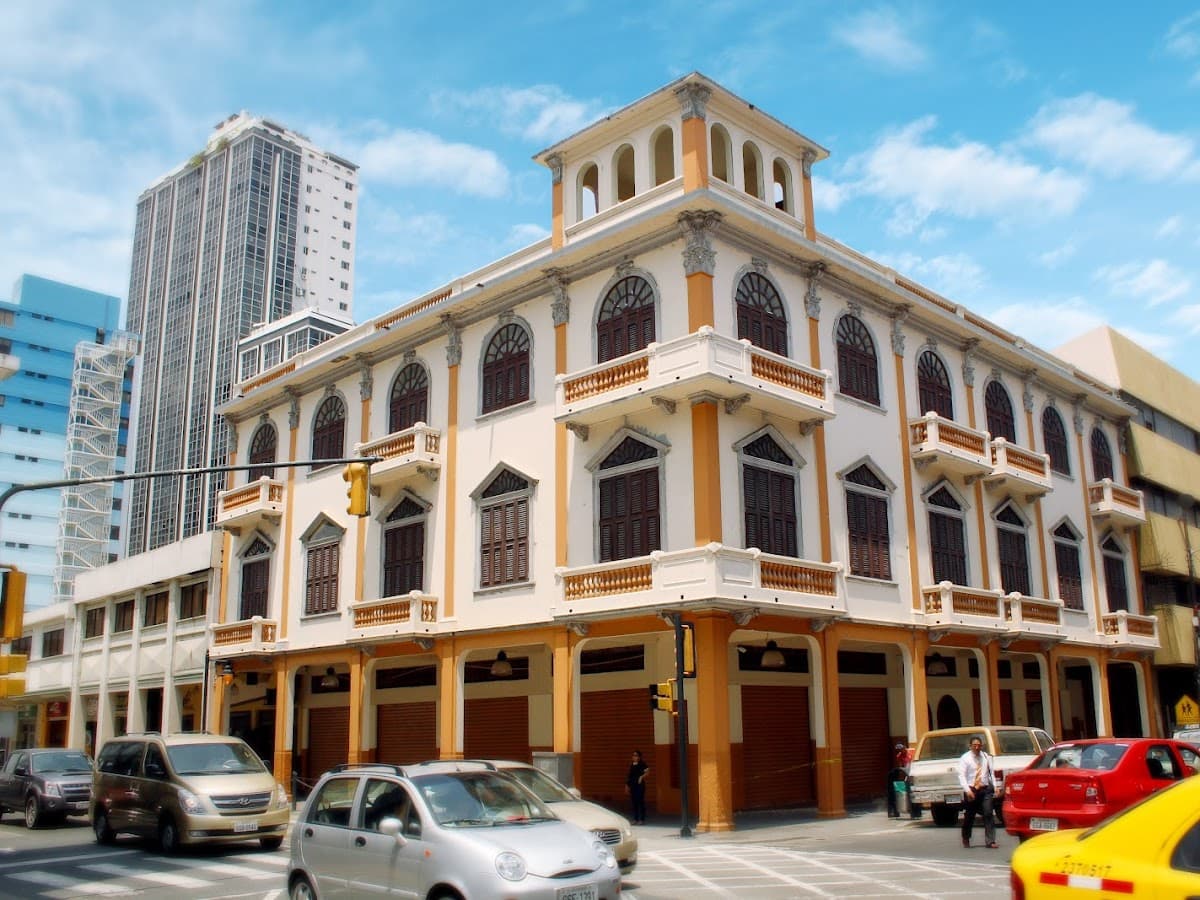 Instituto Tecnológico Superior Liceo Cristiano — foto