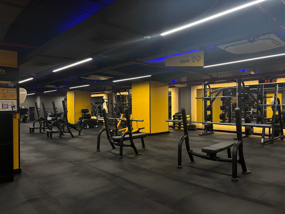 Gimnasio Smart Fit - 9 de Octubre — foto