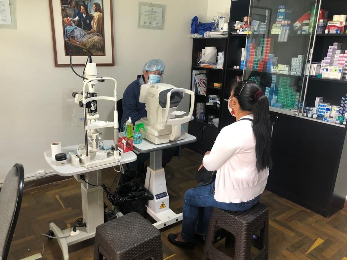 OPTICA SAGRADA FAMILIA CUSCO