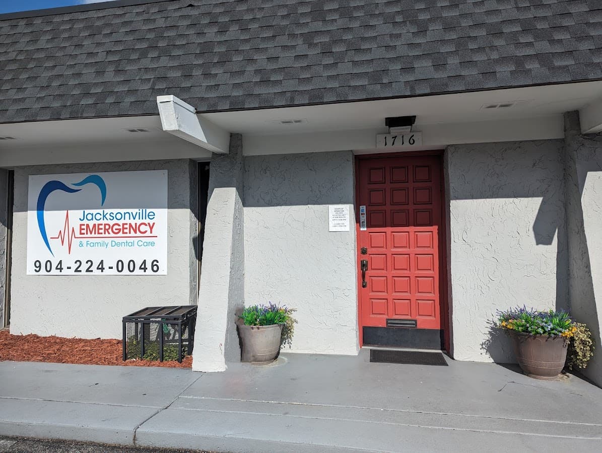 Jacksonville Emergency and Family Dental Care - University