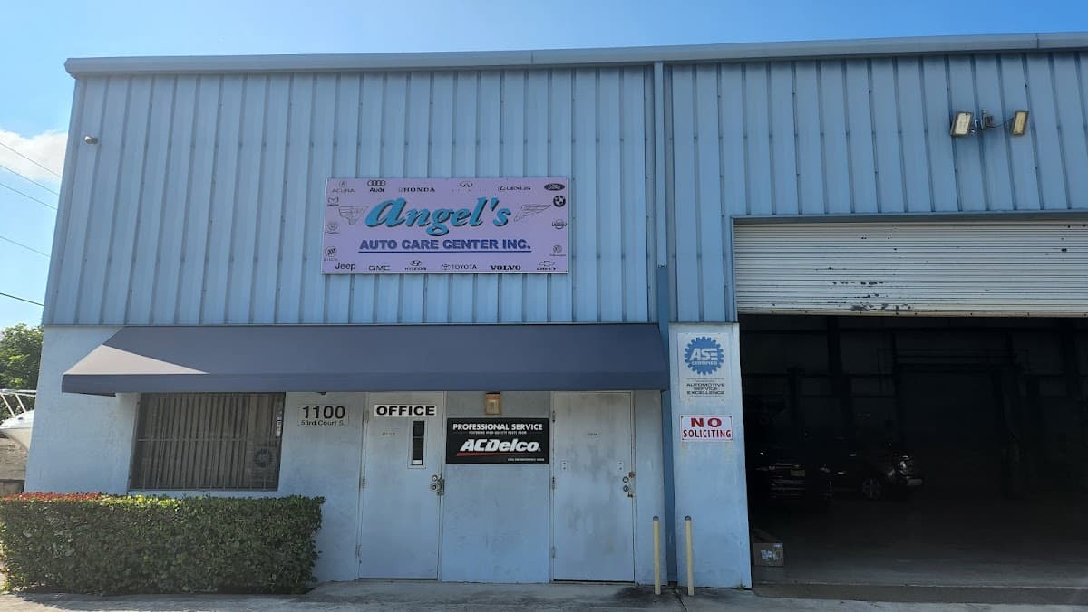 Angel's Autocare Center — foto
