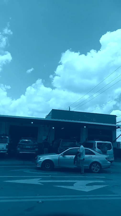 Nuñez Tires — foto