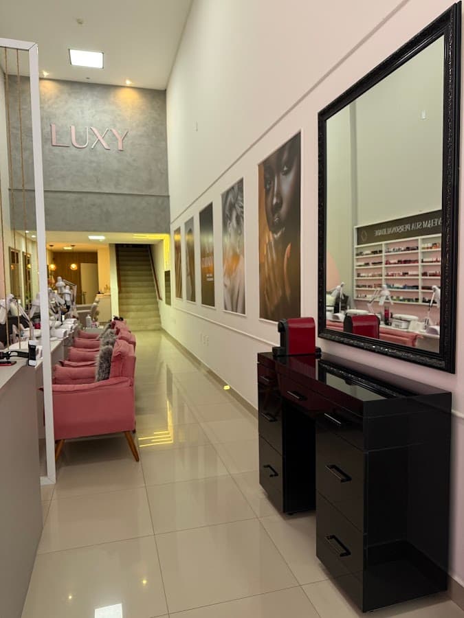 Luxy - Salão de Beleza & Esmalteria — foto
