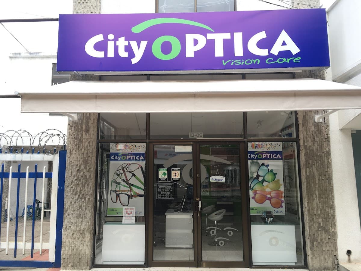 Óptica Científica Barrio La Playa — foto