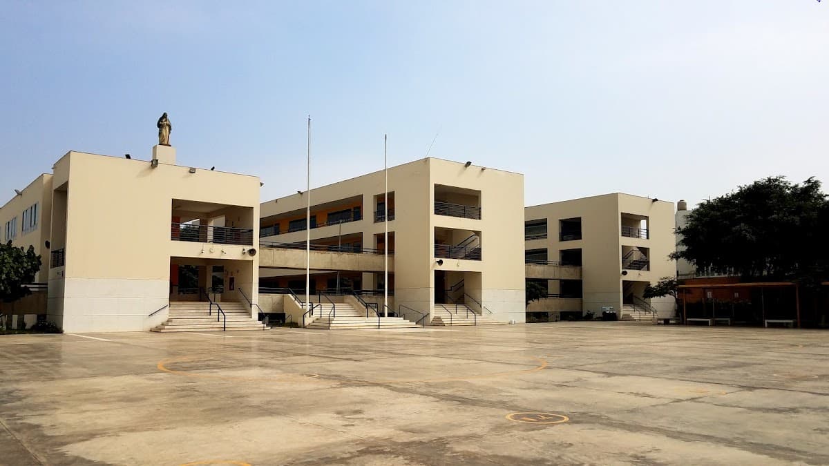 Colegio Champagnat Maristas Surco - Campus 2 — foto