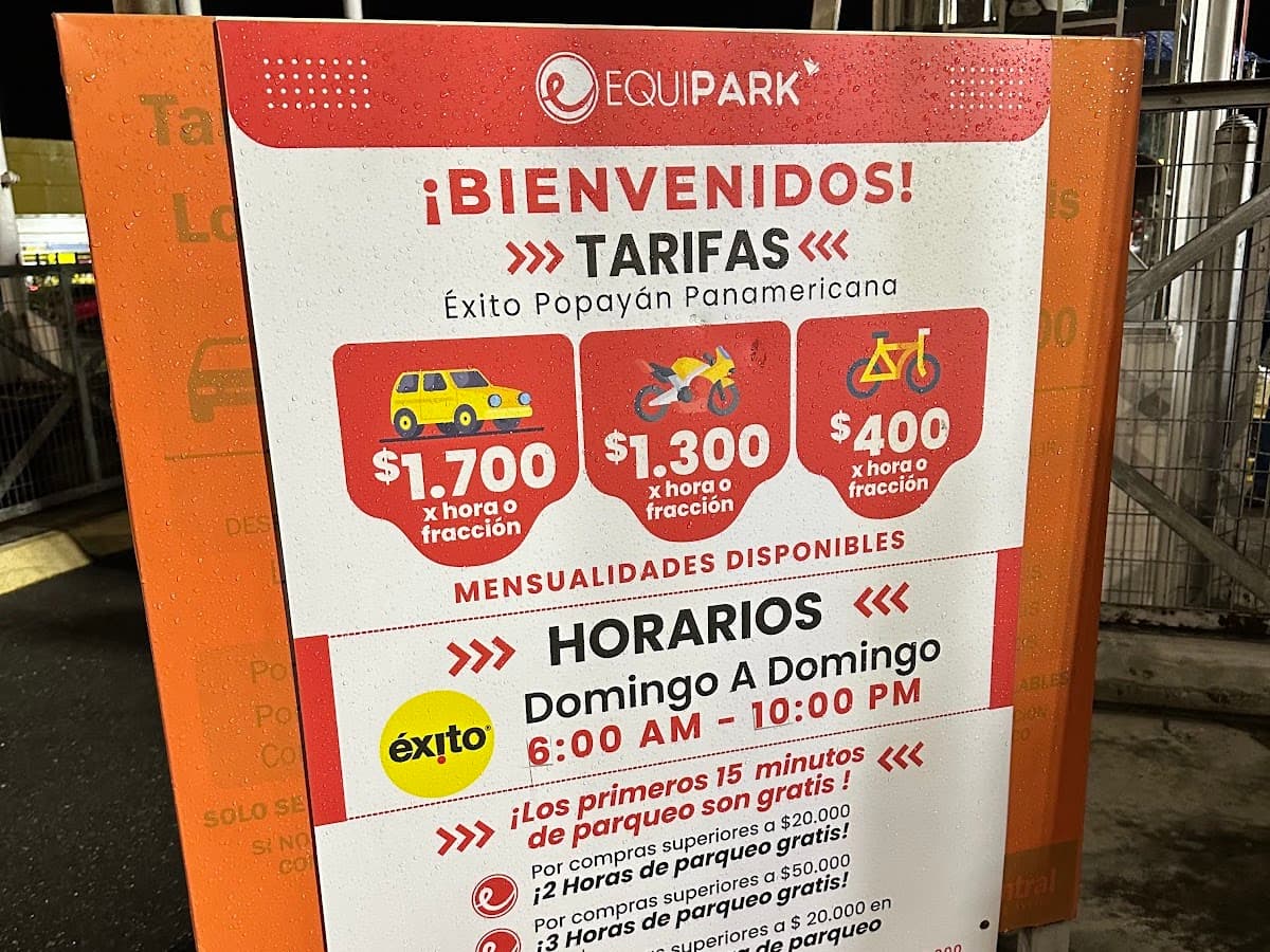 Éxito Panamericana Popayán — foto