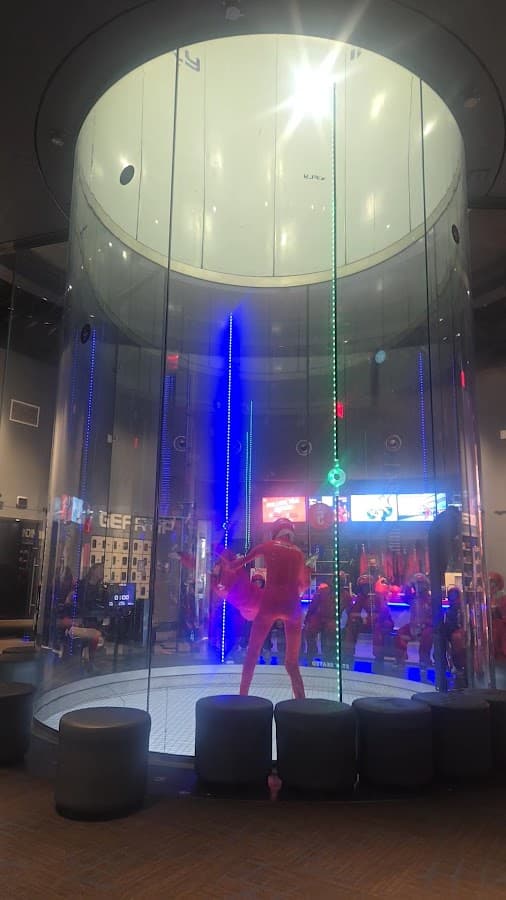 iFLY Indoor Skydiving - Tampa — foto