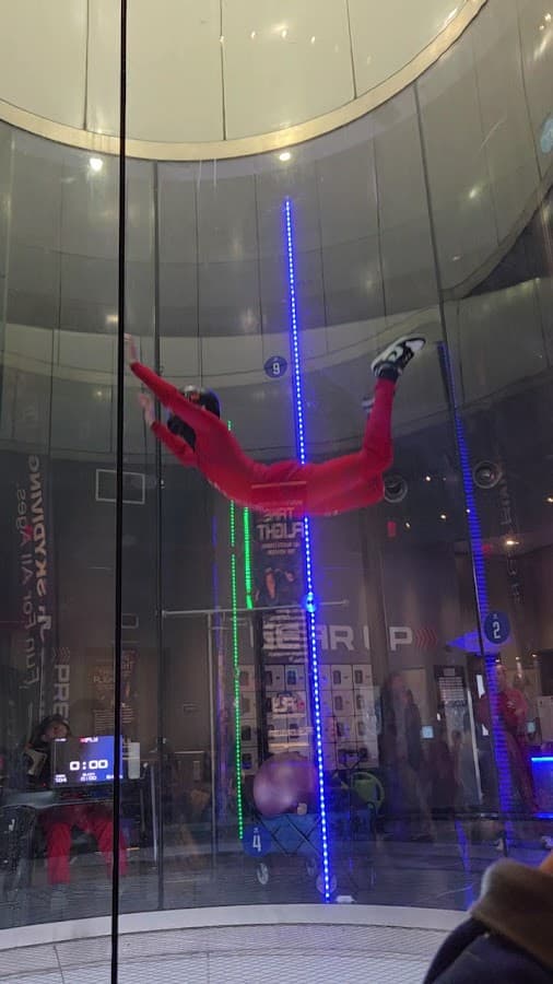 iFLY Indoor Skydiving - Tampa — foto