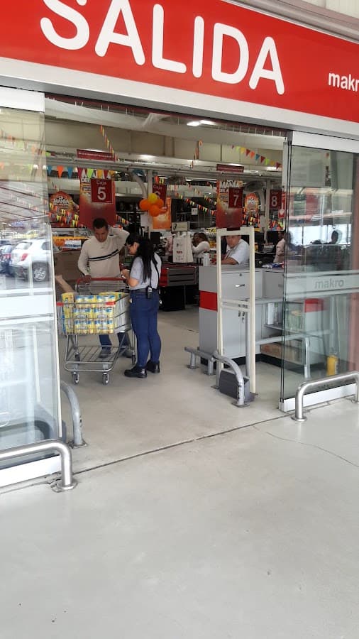 Supermercado Makro - Ibagué — foto