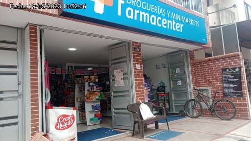 Farmacenter La Pola — foto