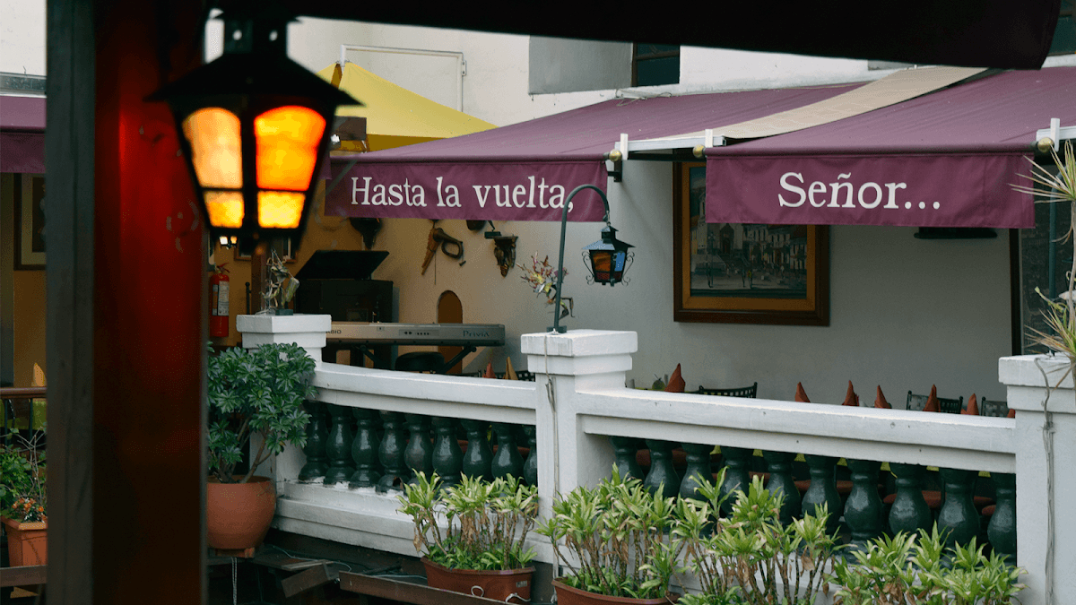 ¡Hasta la Vuelta!, Señor