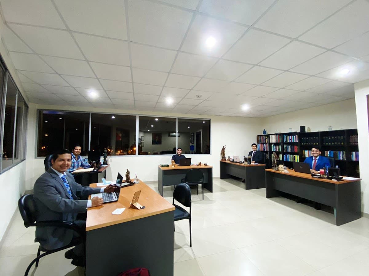Larrea & Ortiz Estudio Jurídico — foto