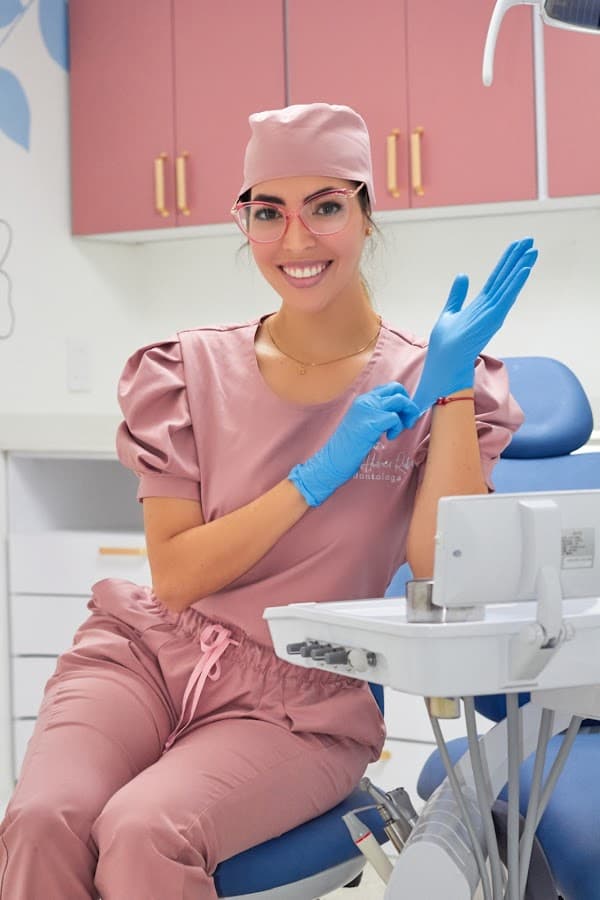 Odontologia Cali - Dra Juliana Alvarez Robayo