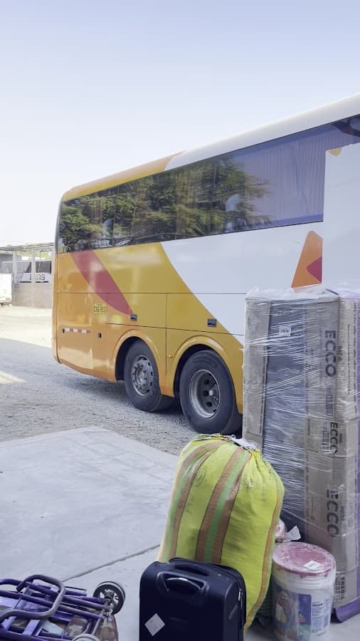 Movil Tours Piura — foto