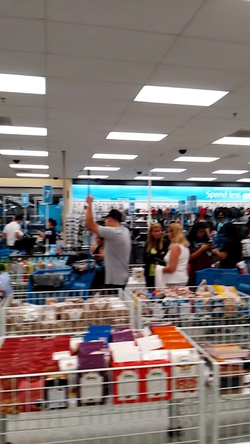 Ross Dress for Less — foto